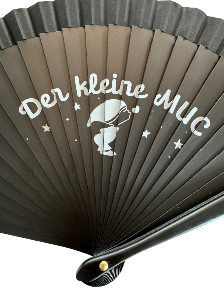 Hid & Kiss – der Fächertrend fürs Bierzelt